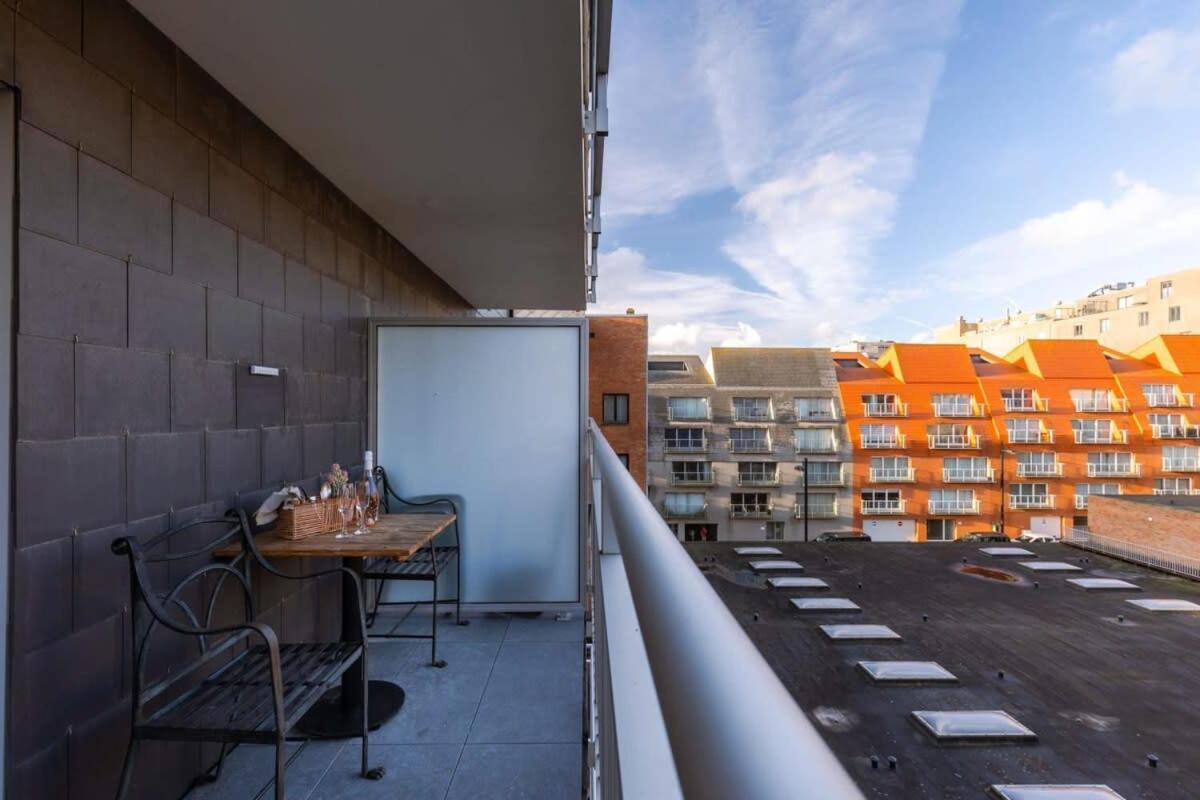Huswell - Charming Studio With Terrace Nearby The Beach Middelkerke Bagian luar foto