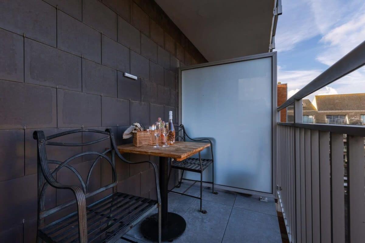 Huswell - Charming Studio With Terrace Nearby The Beach Middelkerke Bagian luar foto